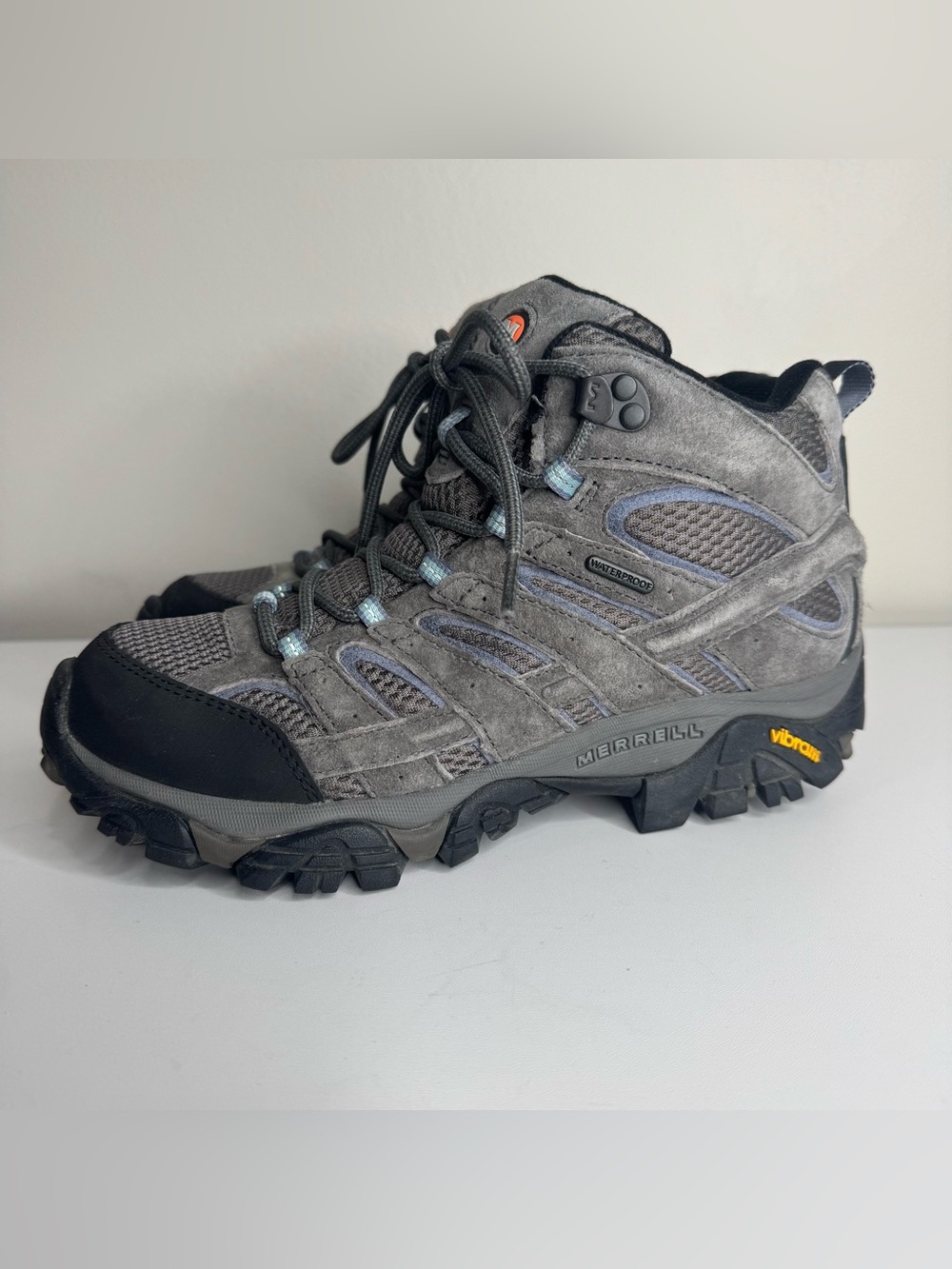 Merrill Women’s Moab 3 Granite Gray Suede Hiking Boot Size 8.5